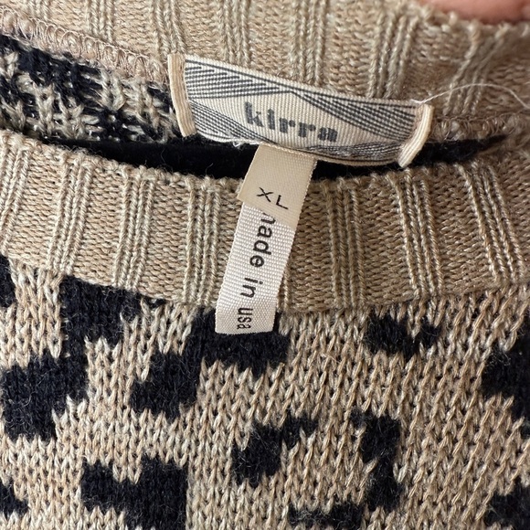 Kirra Animal Print Sweater • Beige & Black • Women’s Size XL - Picture 2 of 5